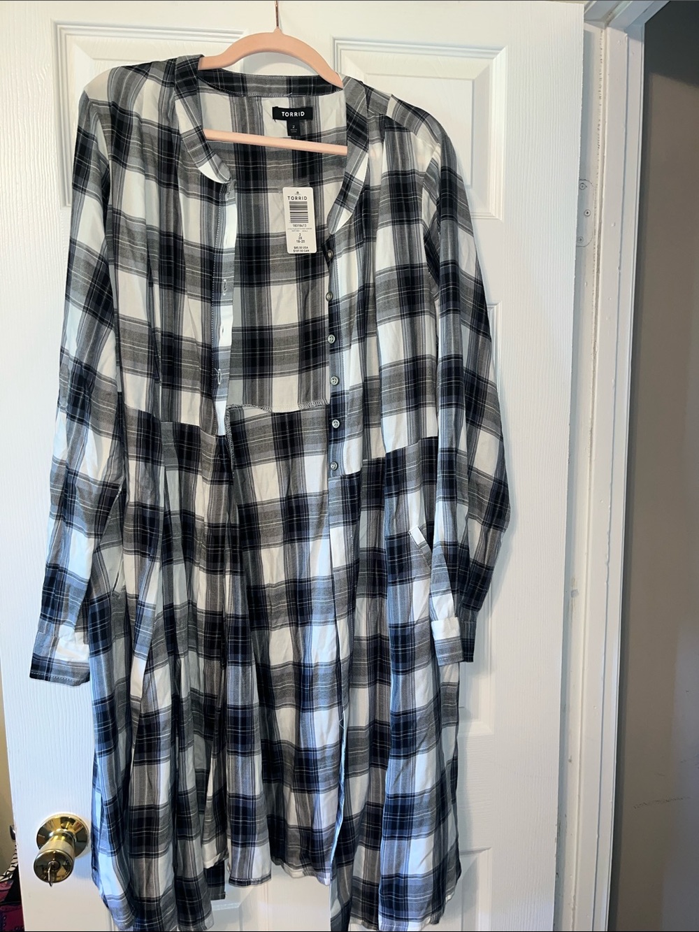 torrid Black & White Plaid Long-Sleeve Button Kimono